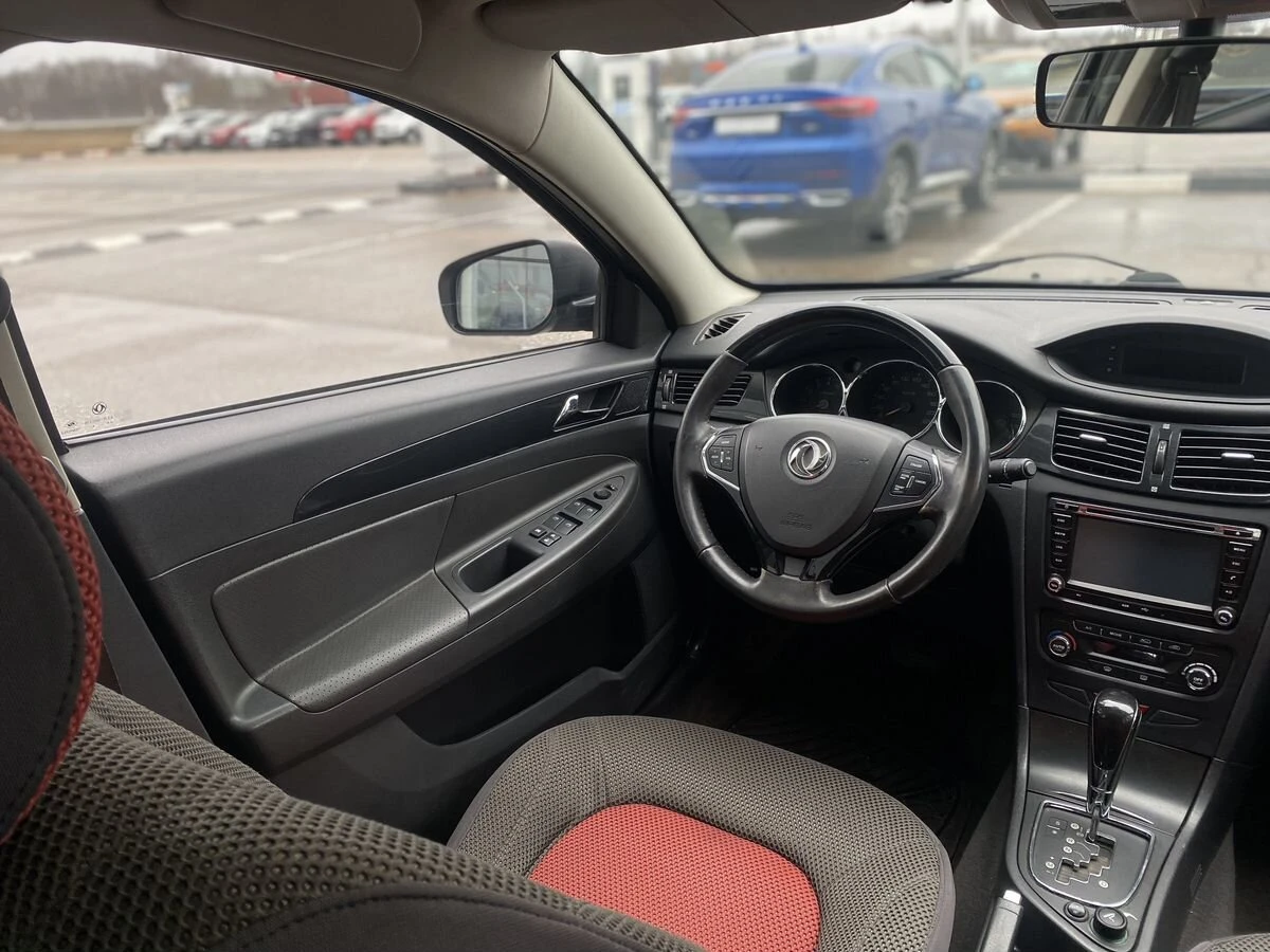 Dongfeng H30 Cross