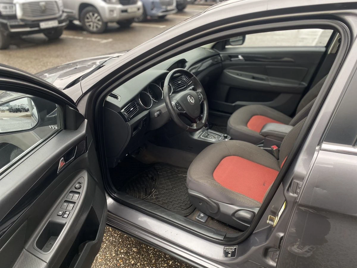 Dongfeng H30 Cross