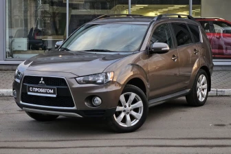 Продажа Mitsubishi Outlander в Санкт-Петербурге