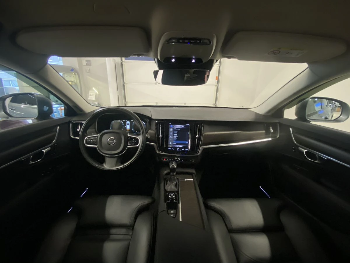 Volvo V90 Cross Country