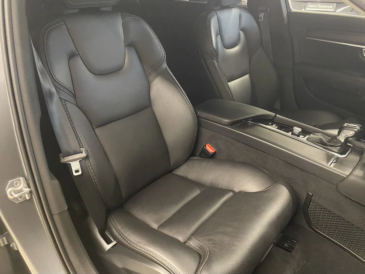 Volvo V90 Cross Country