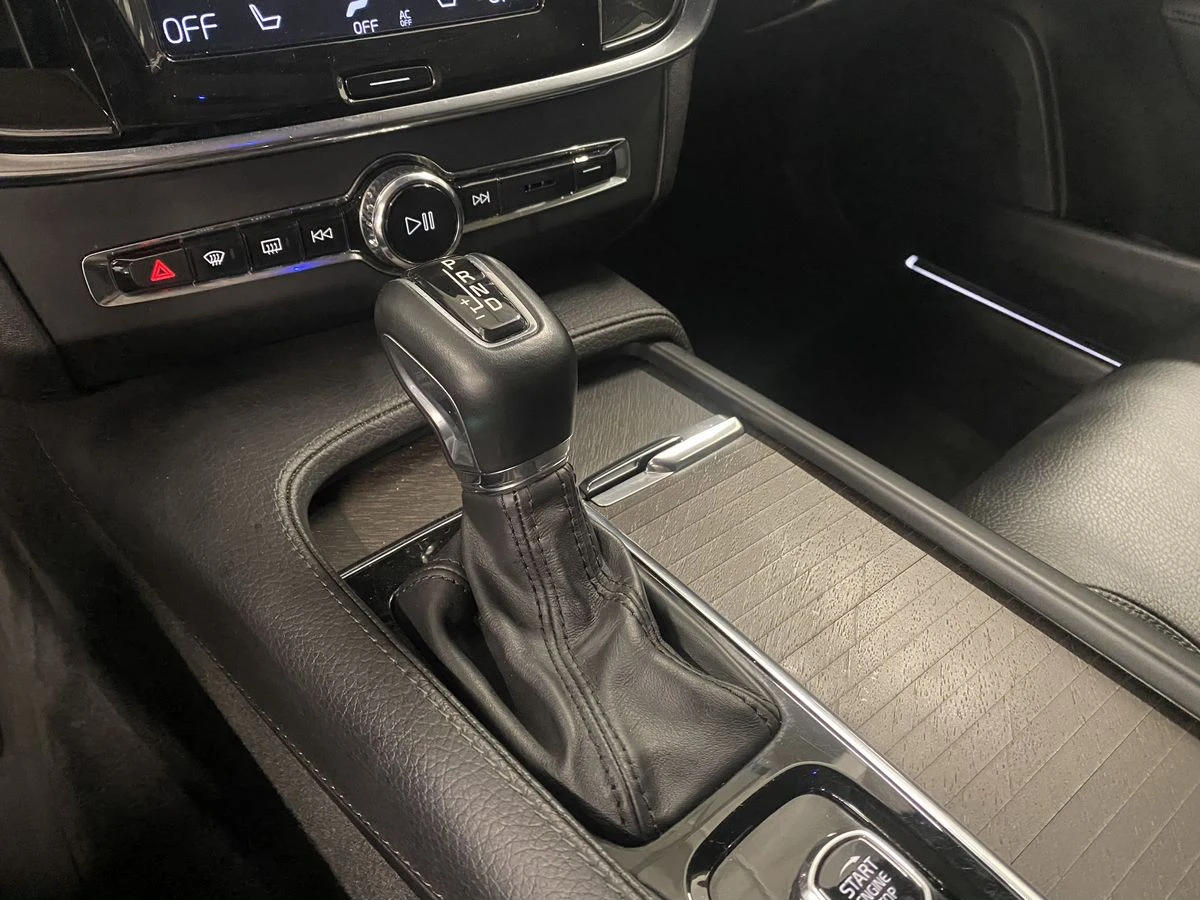 Volvo V90 Cross Country