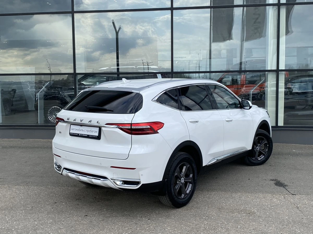 Haval F7
