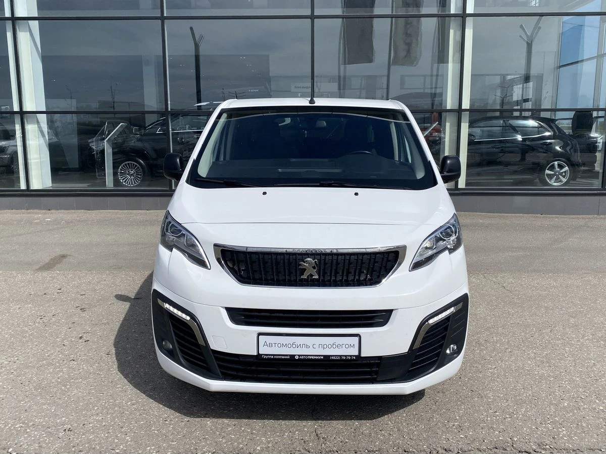 Peugeot Traveller
