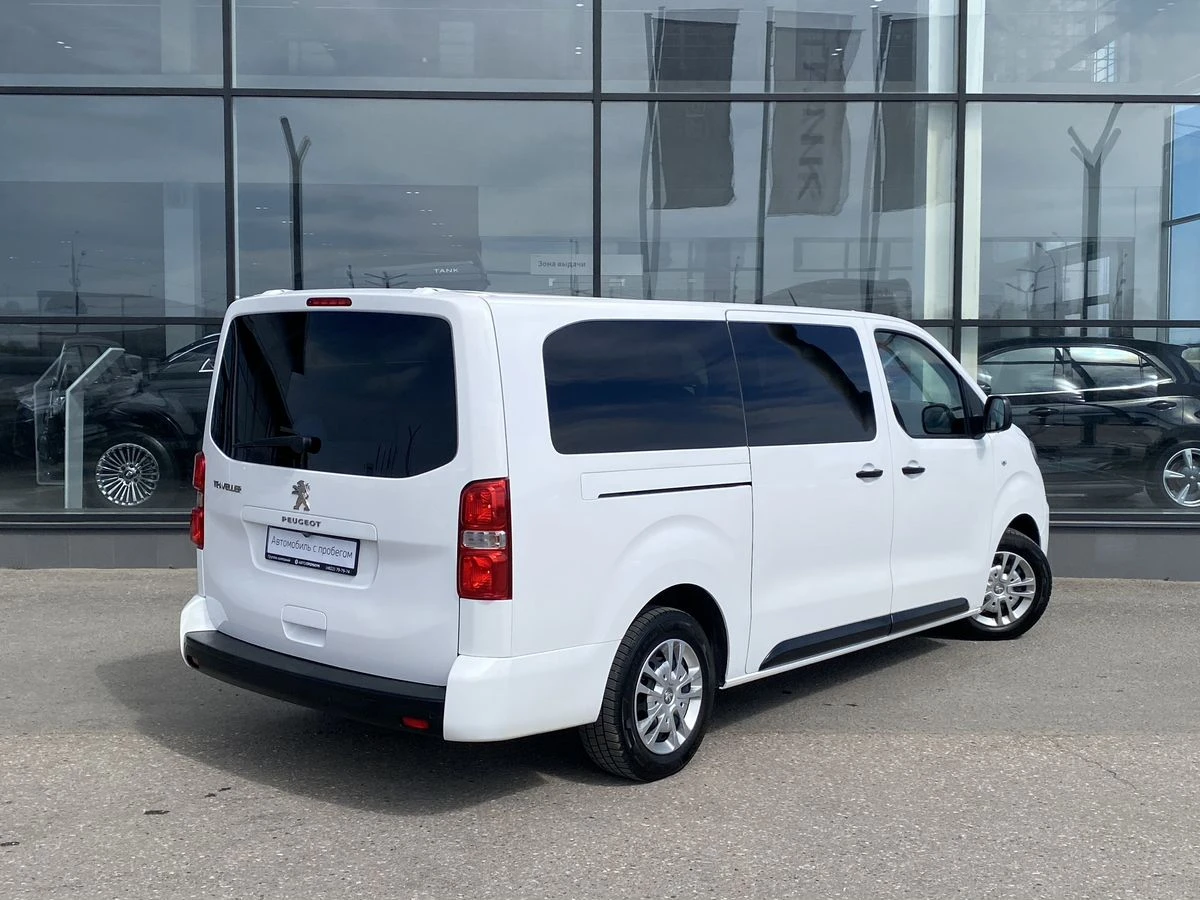 Peugeot Traveller