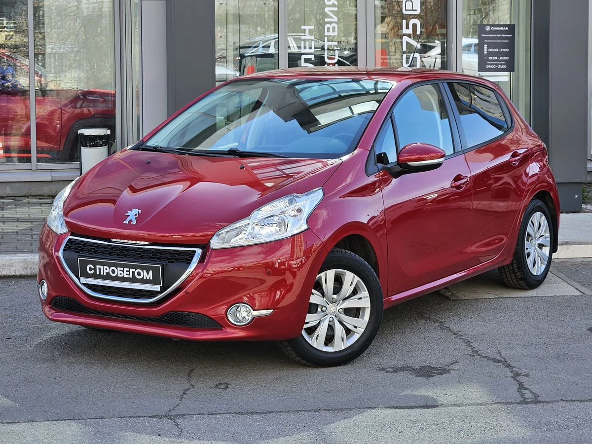 Peugeot 208