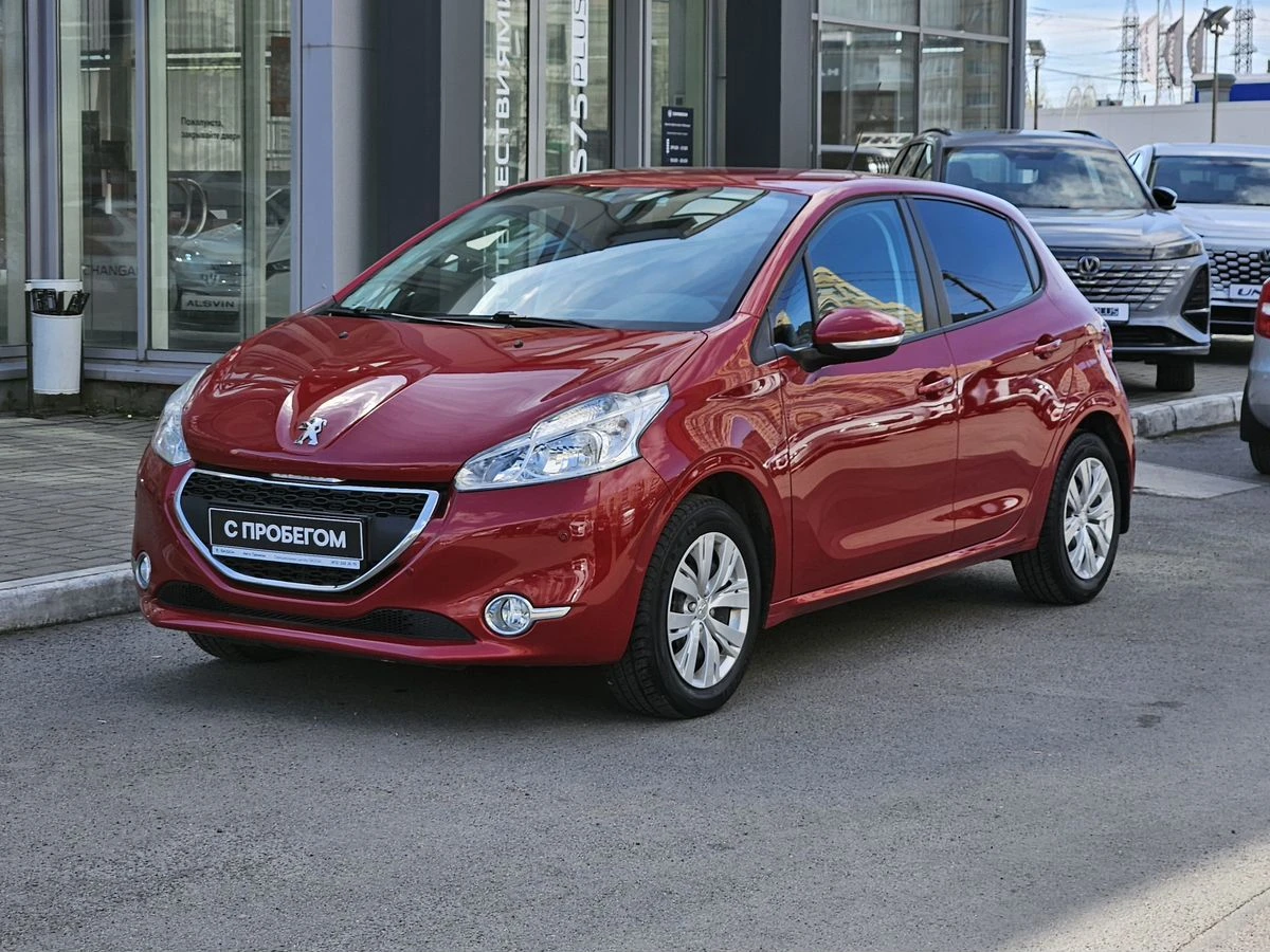 Peugeot 208