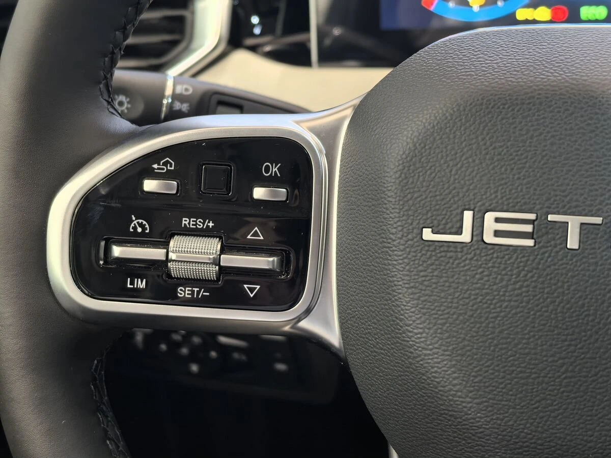 Jetour X50