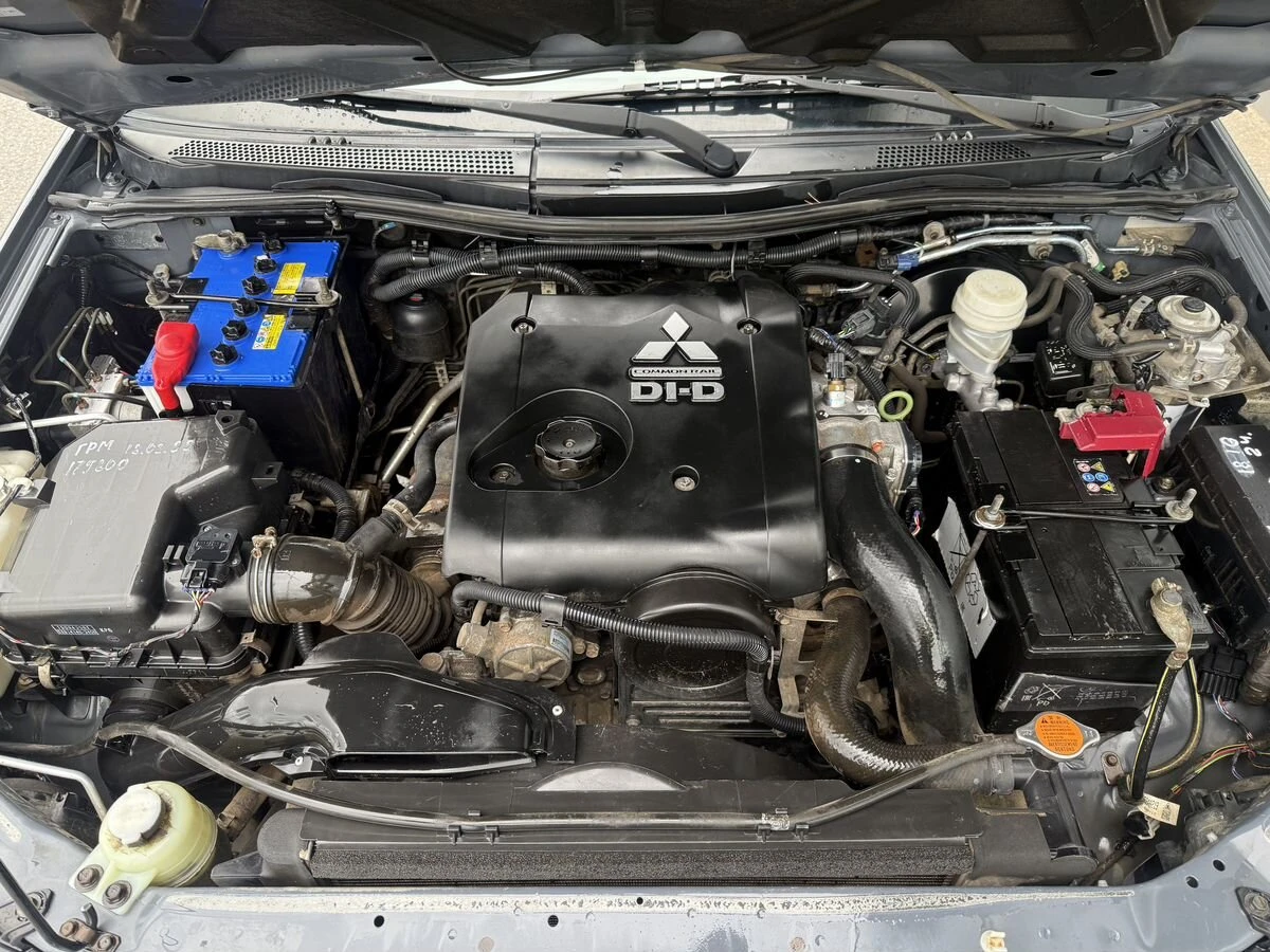 Mitsubishi L200