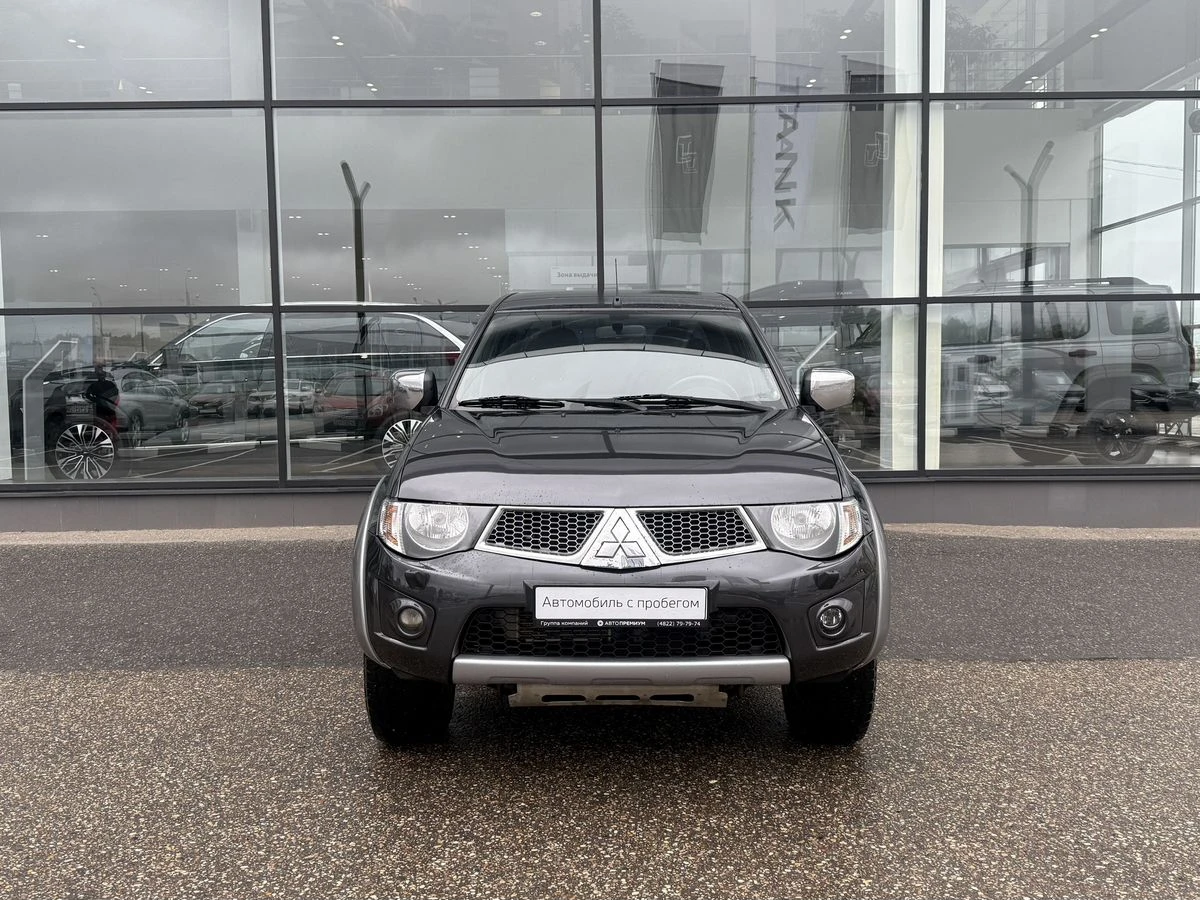 Mitsubishi L200