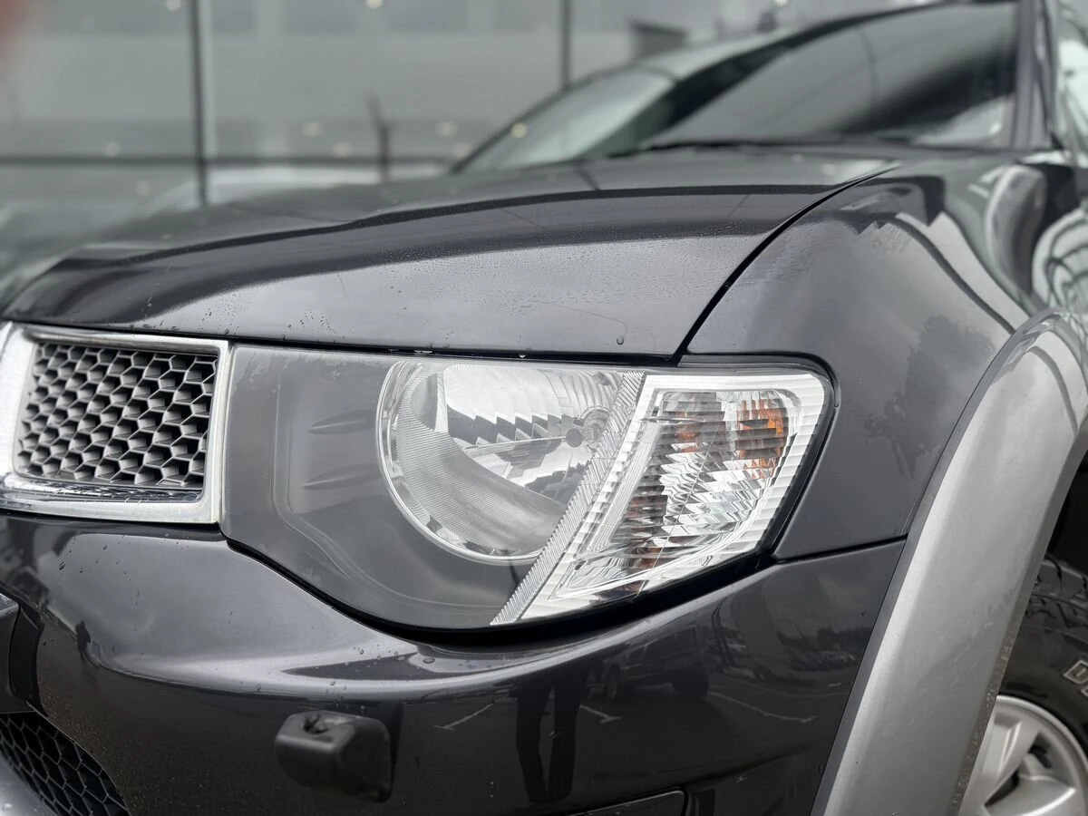 Mitsubishi L200