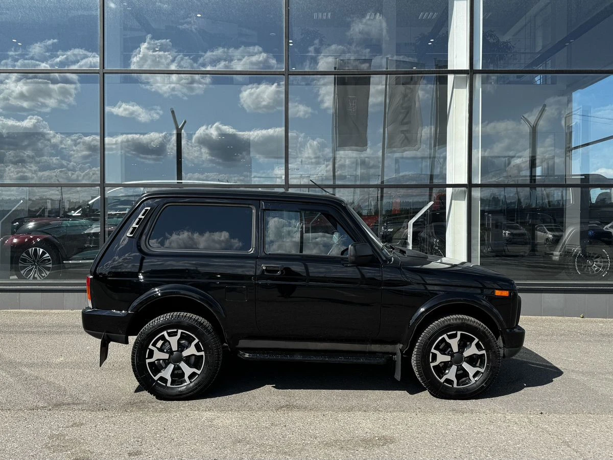 Lada (ВАЗ) Niva Legend