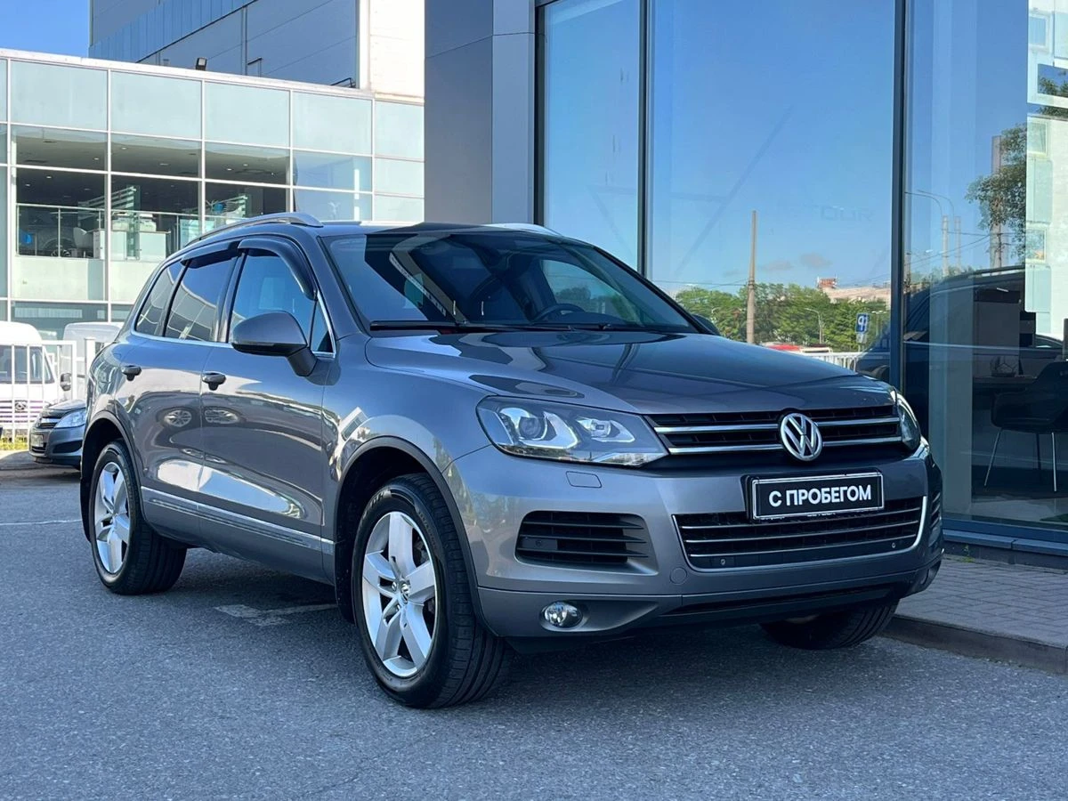 Volkswagen Touareg