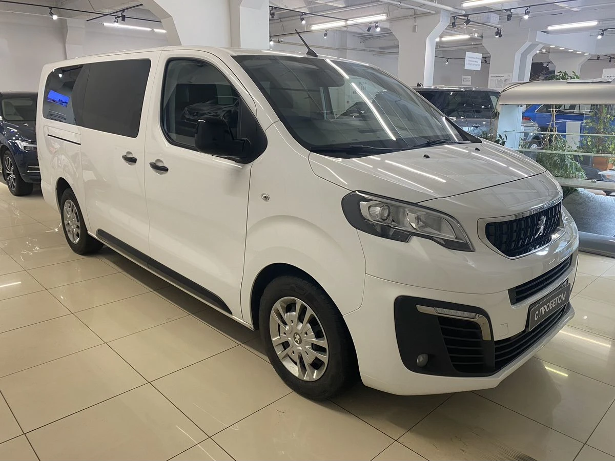 Peugeot Traveller