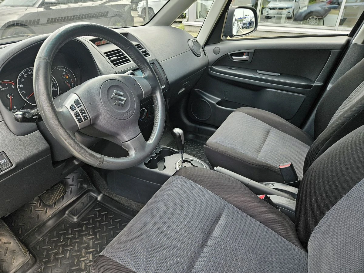 Suzuki SX4