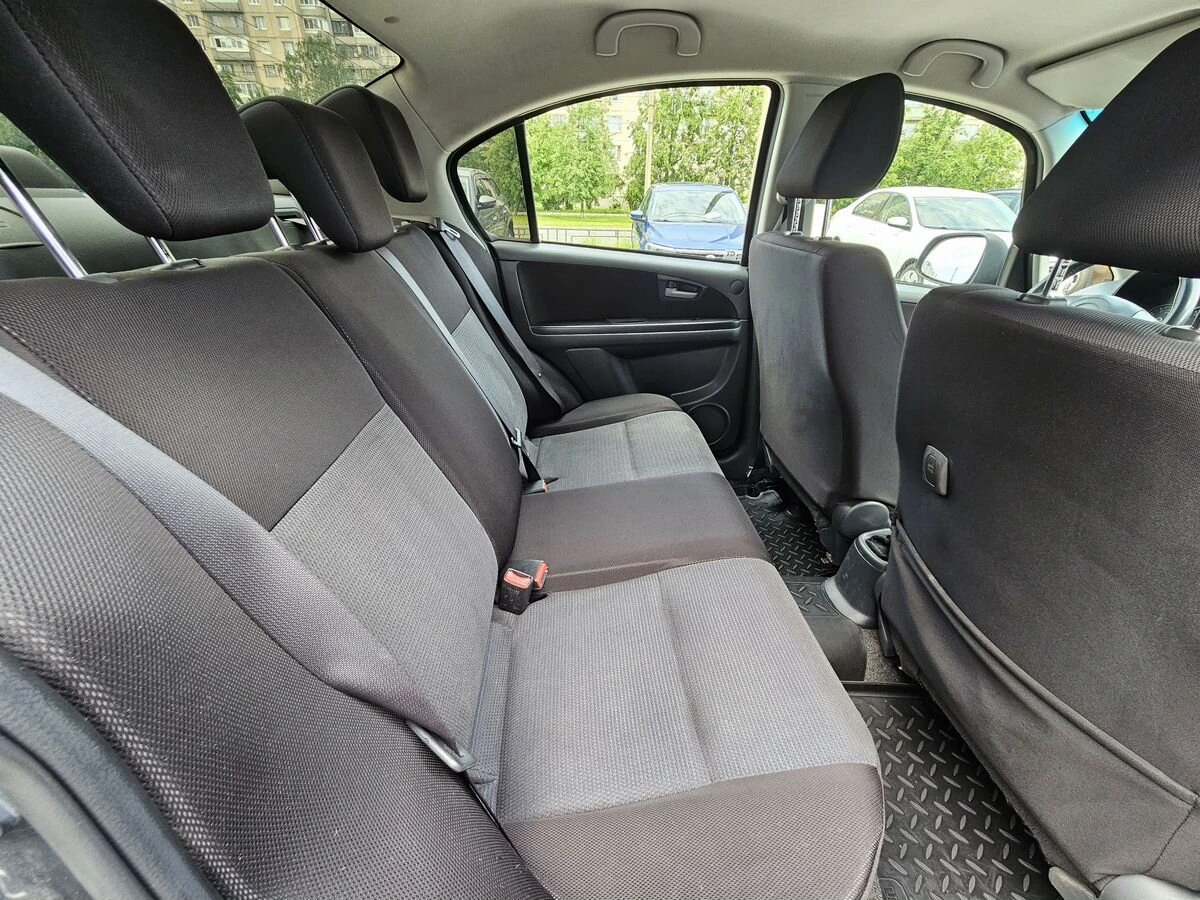 Suzuki SX4