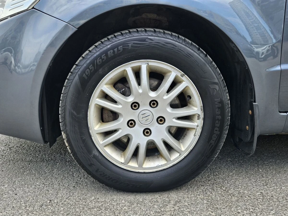 Suzuki SX4