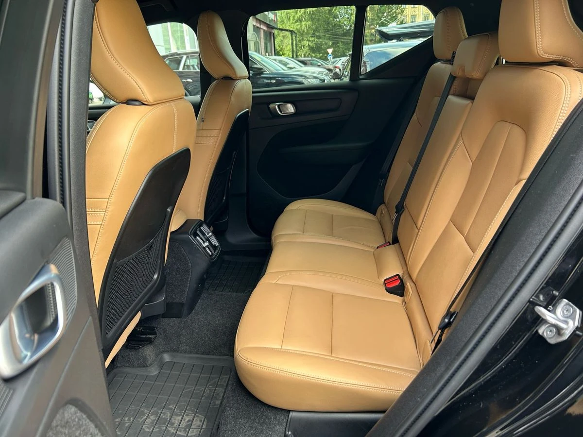Volvo XC40