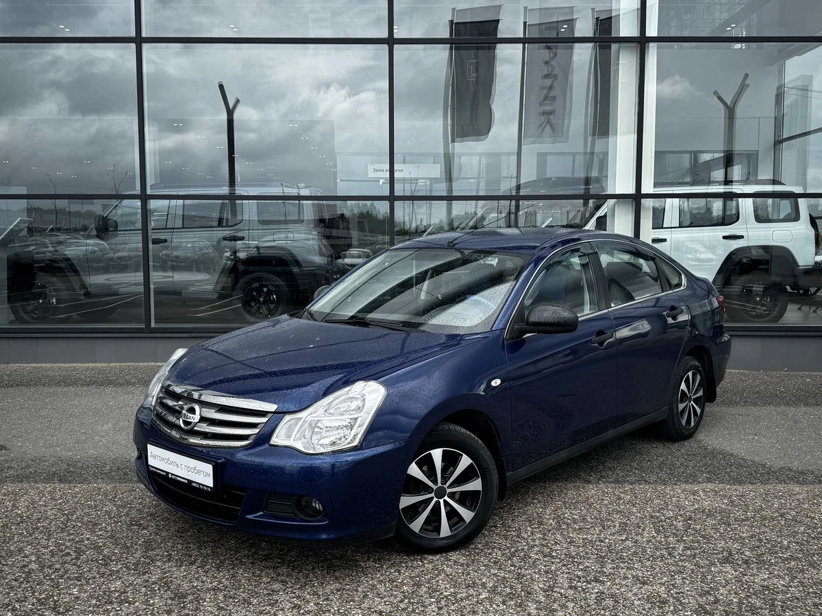 Nissan Almera