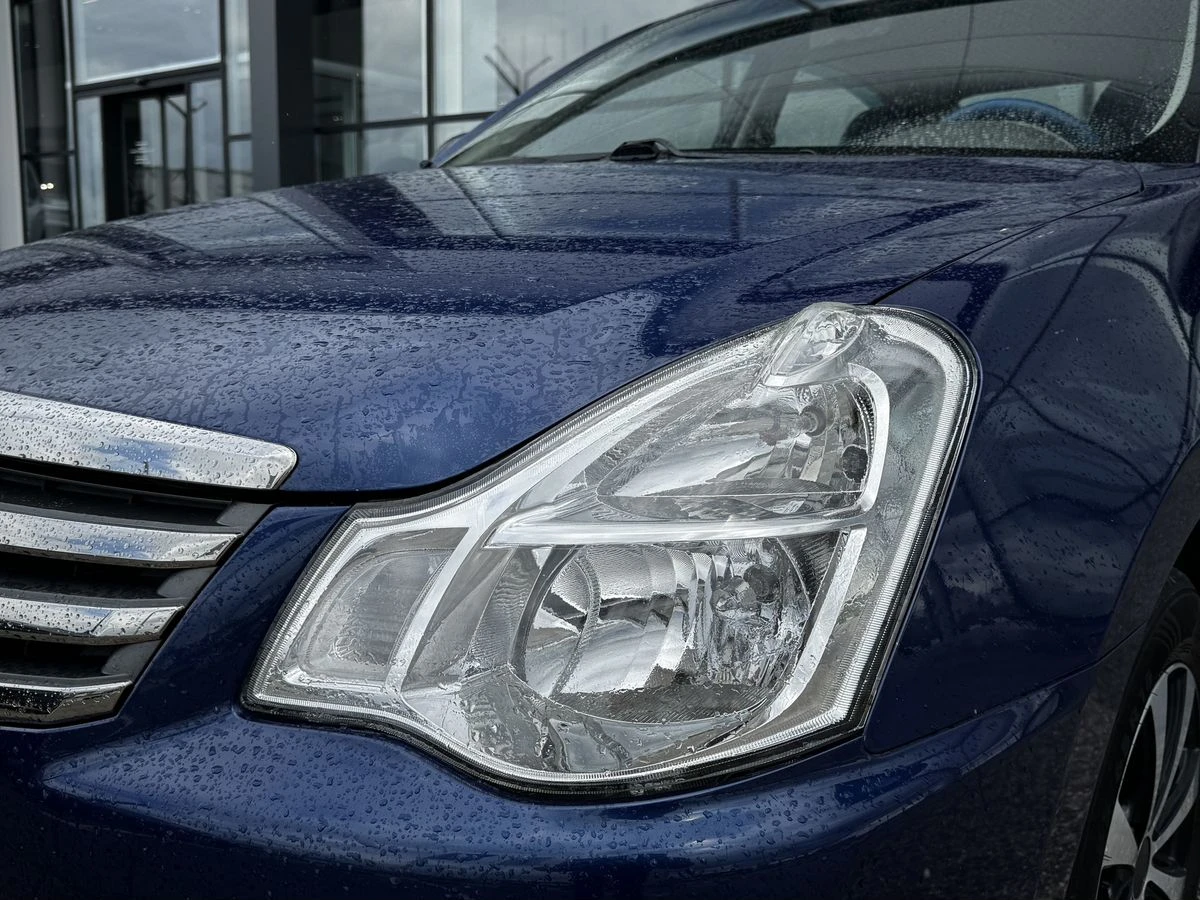 Nissan Almera