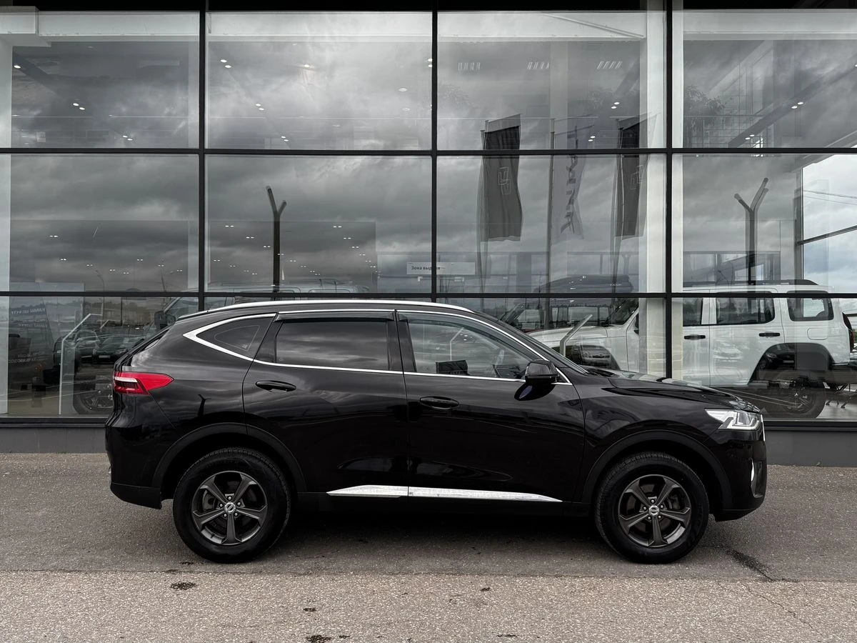 Haval F7