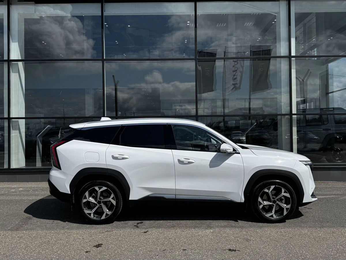 Geely Atlas
