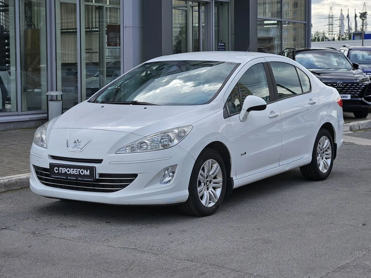 Peugeot 408