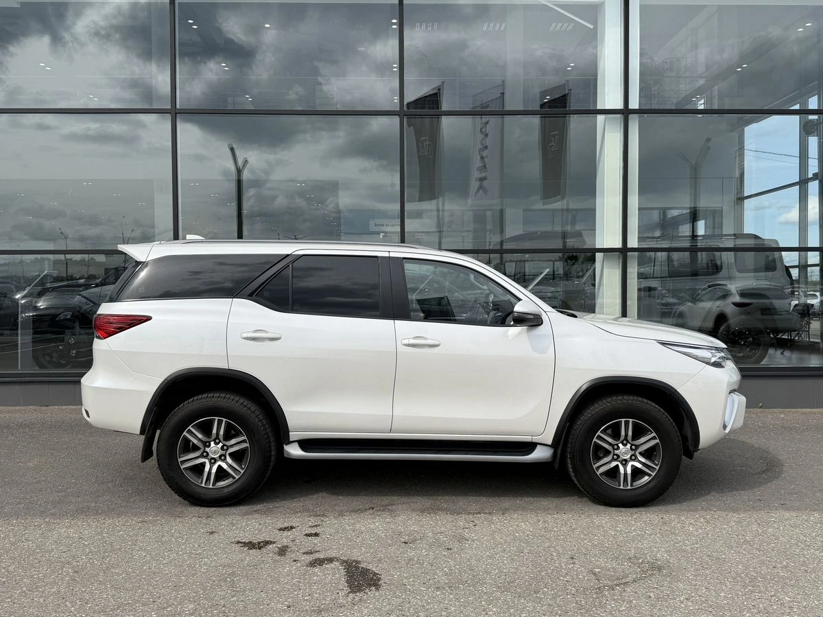 Toyota Fortuner