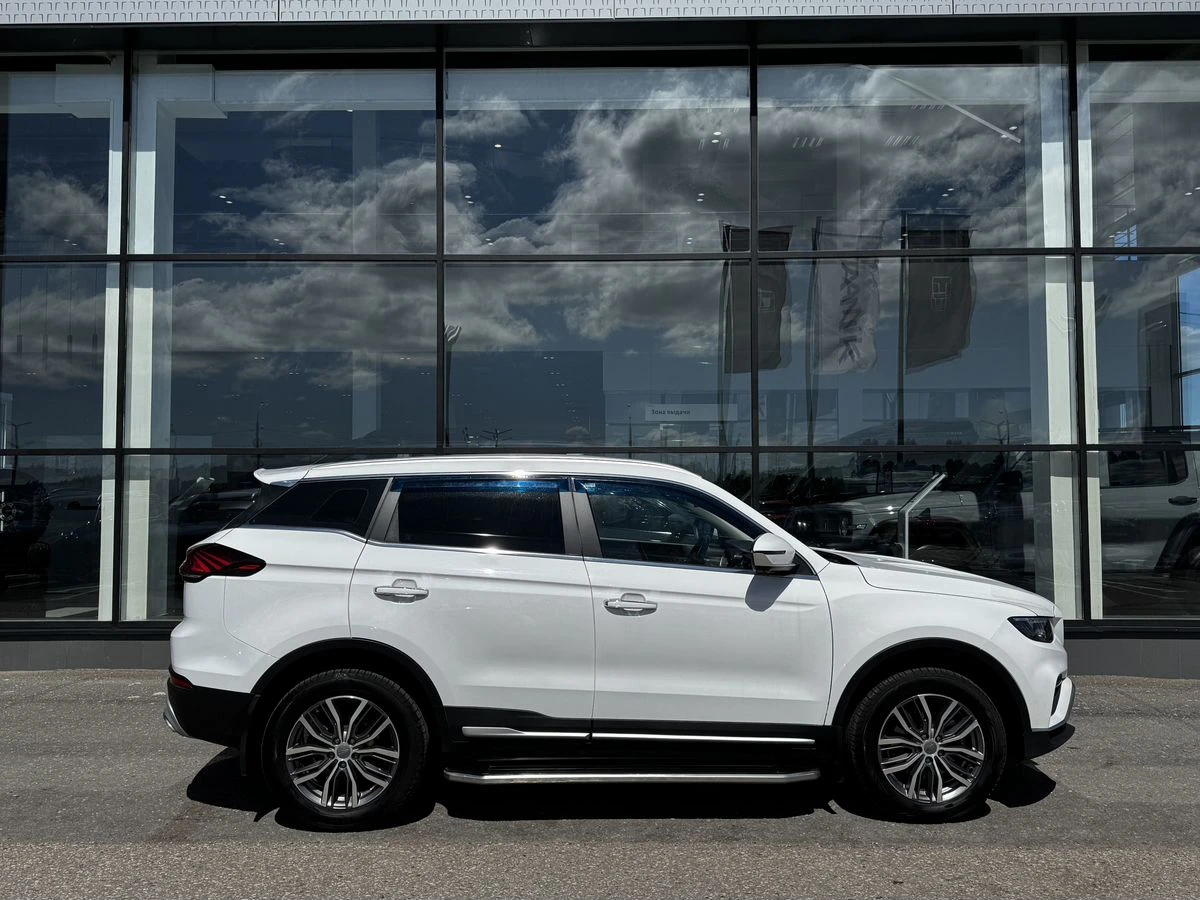 Geely Atlas Pro