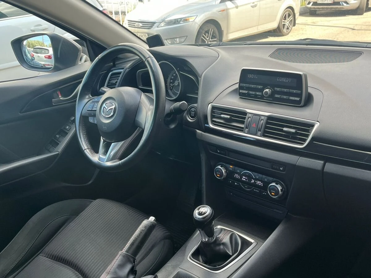 Mazda 3