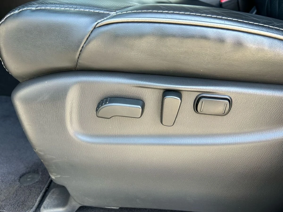 Infiniti QX80