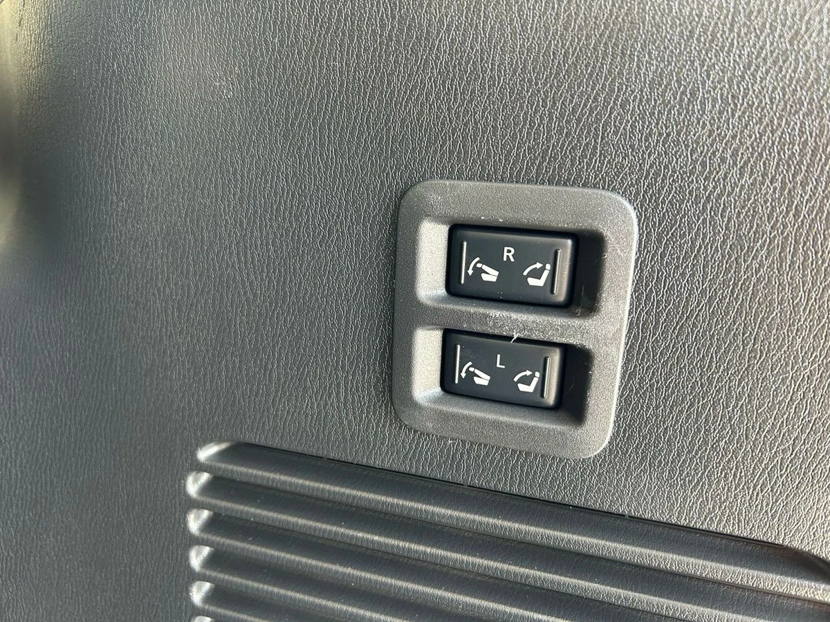 Infiniti QX80