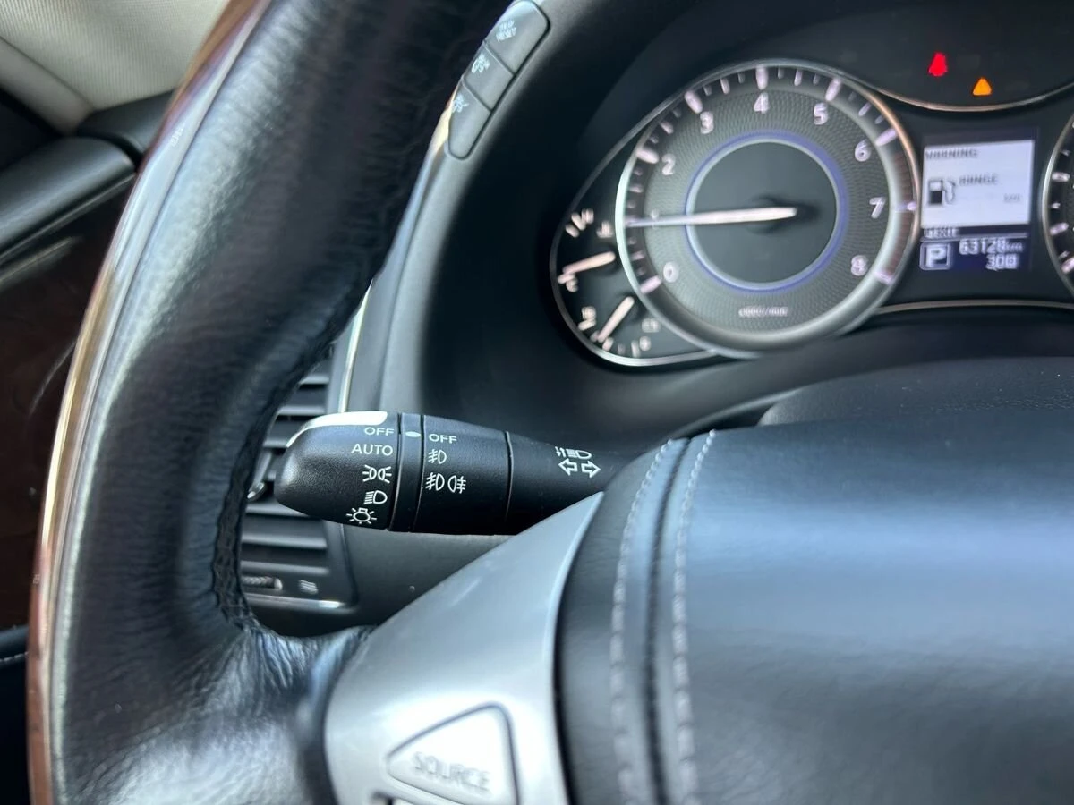 Infiniti QX80