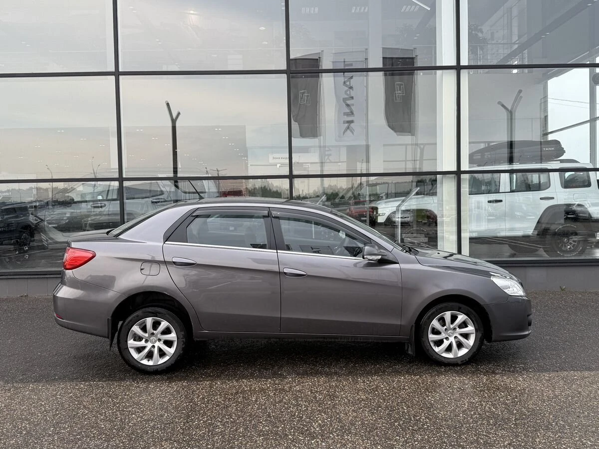 Dongfeng S30