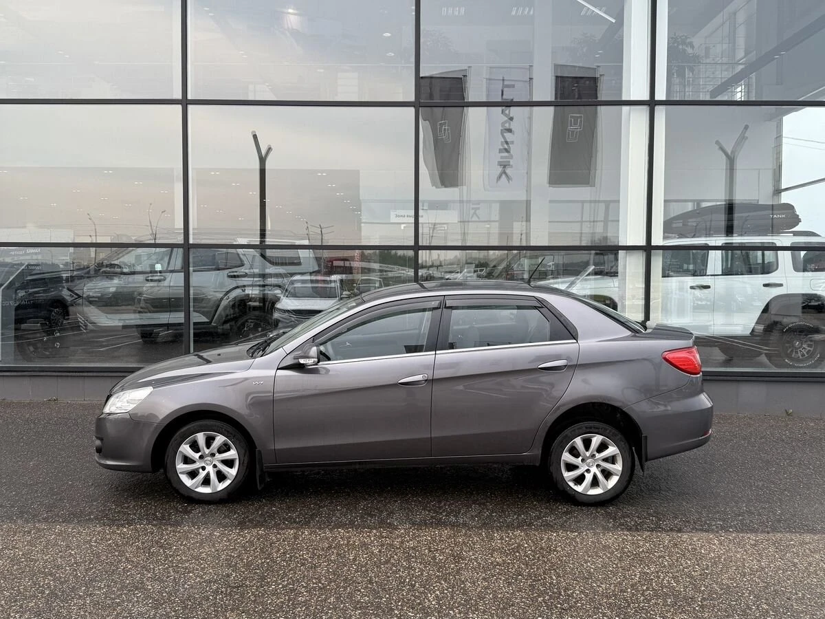 Dongfeng S30