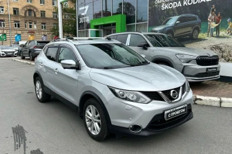 Продажа Nissan Qashqai 2016 в Санкт-Петербурге