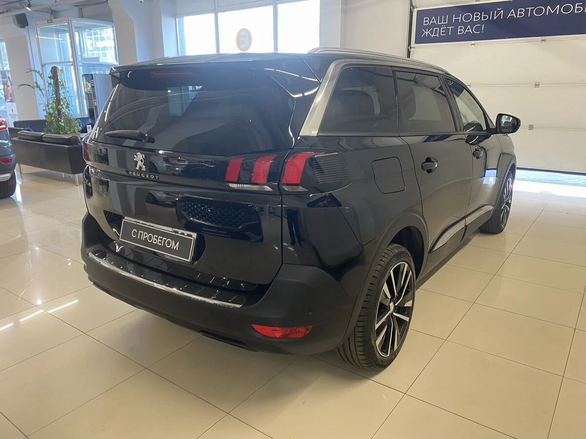 Peugeot 5008