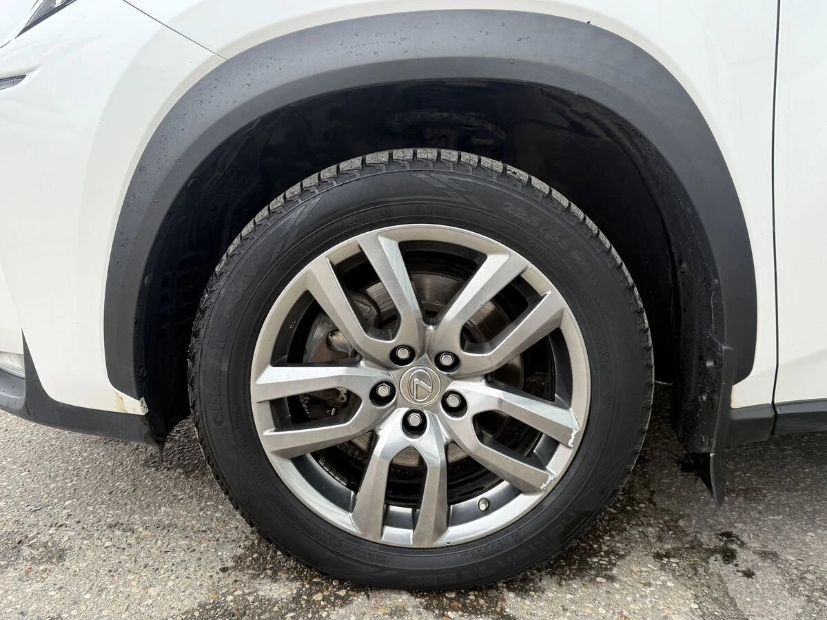 Lexus NX