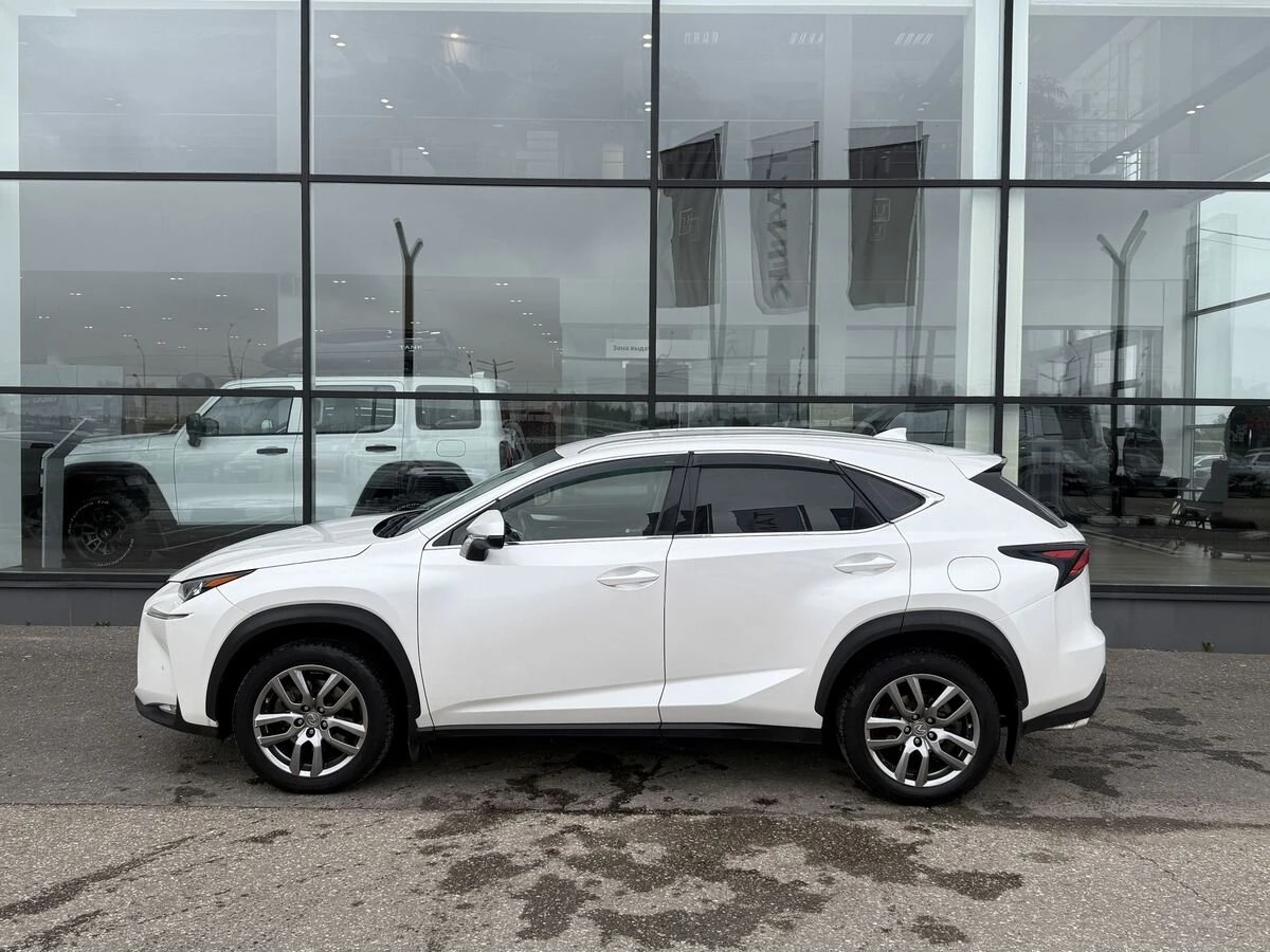 Lexus NX