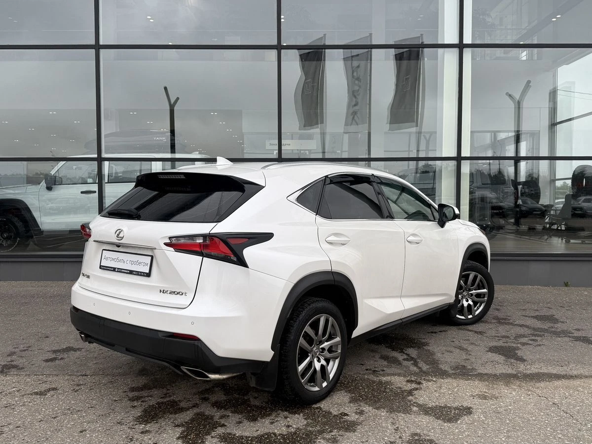 Lexus NX