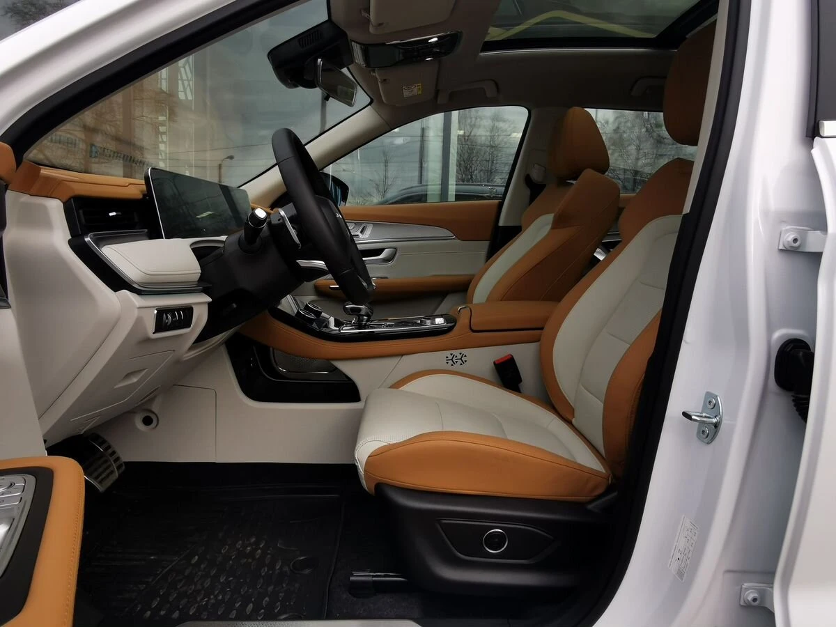 JETOUR X70 PLUS