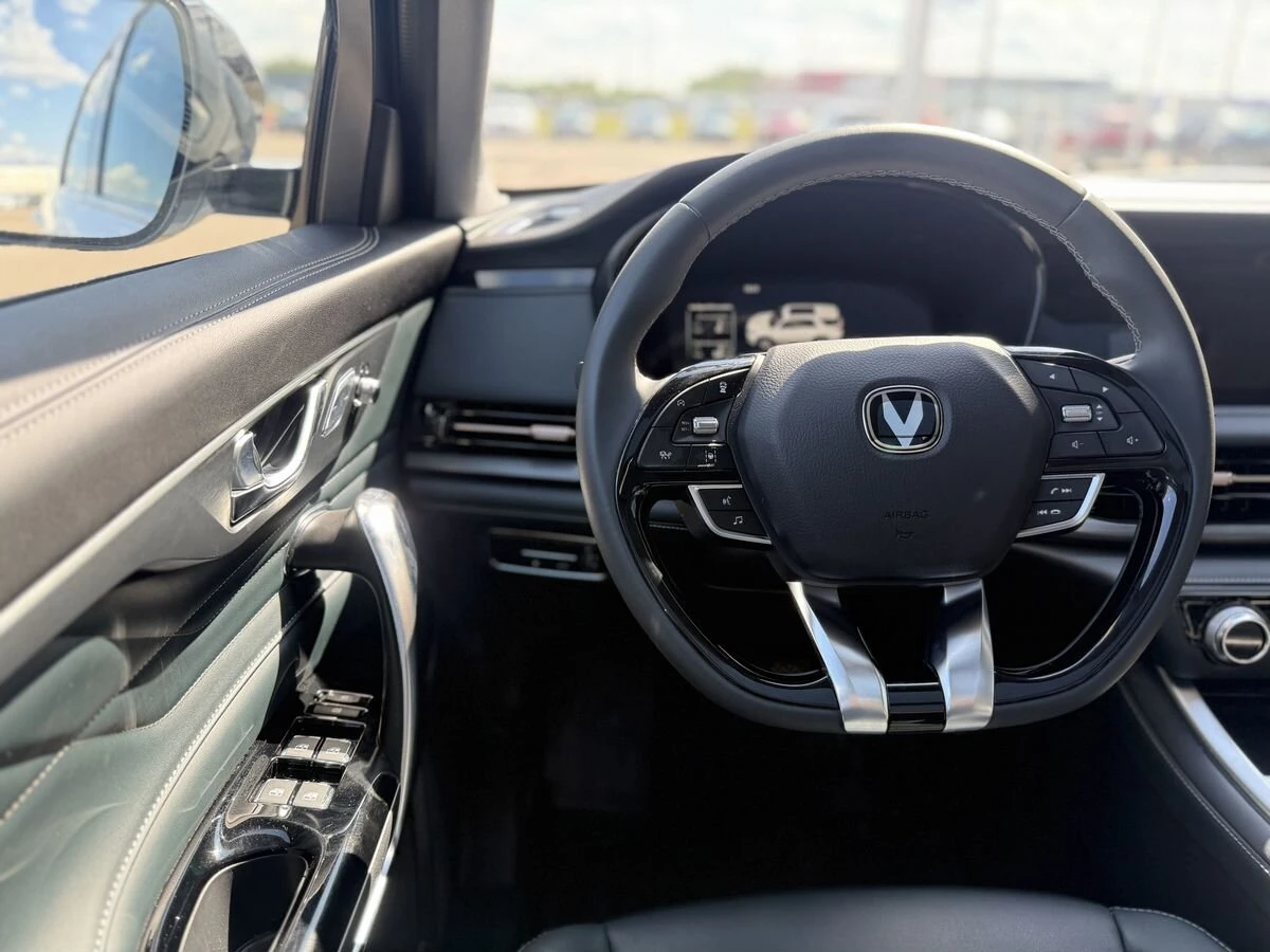 Changan CS95