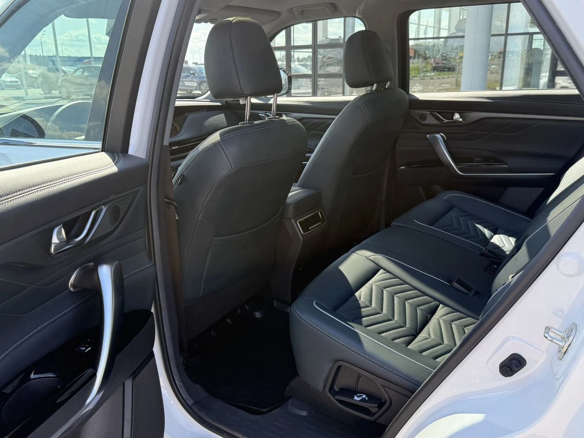 Changan CS95