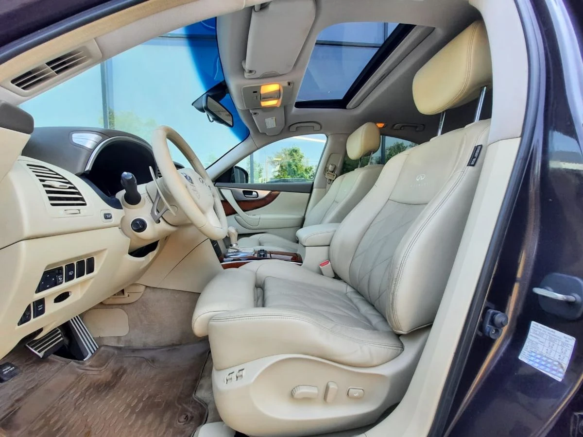 Infiniti FX