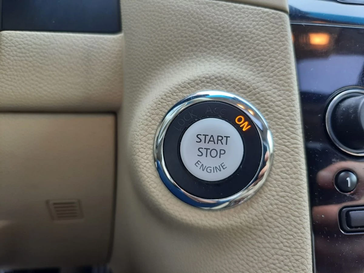Infiniti FX