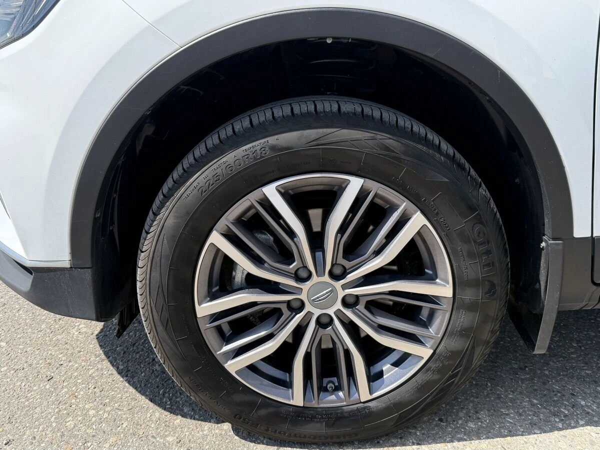 Geely Atlas Pro