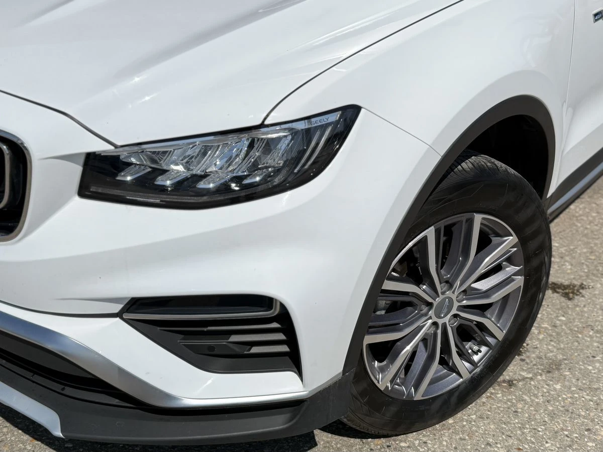 Geely Atlas Pro