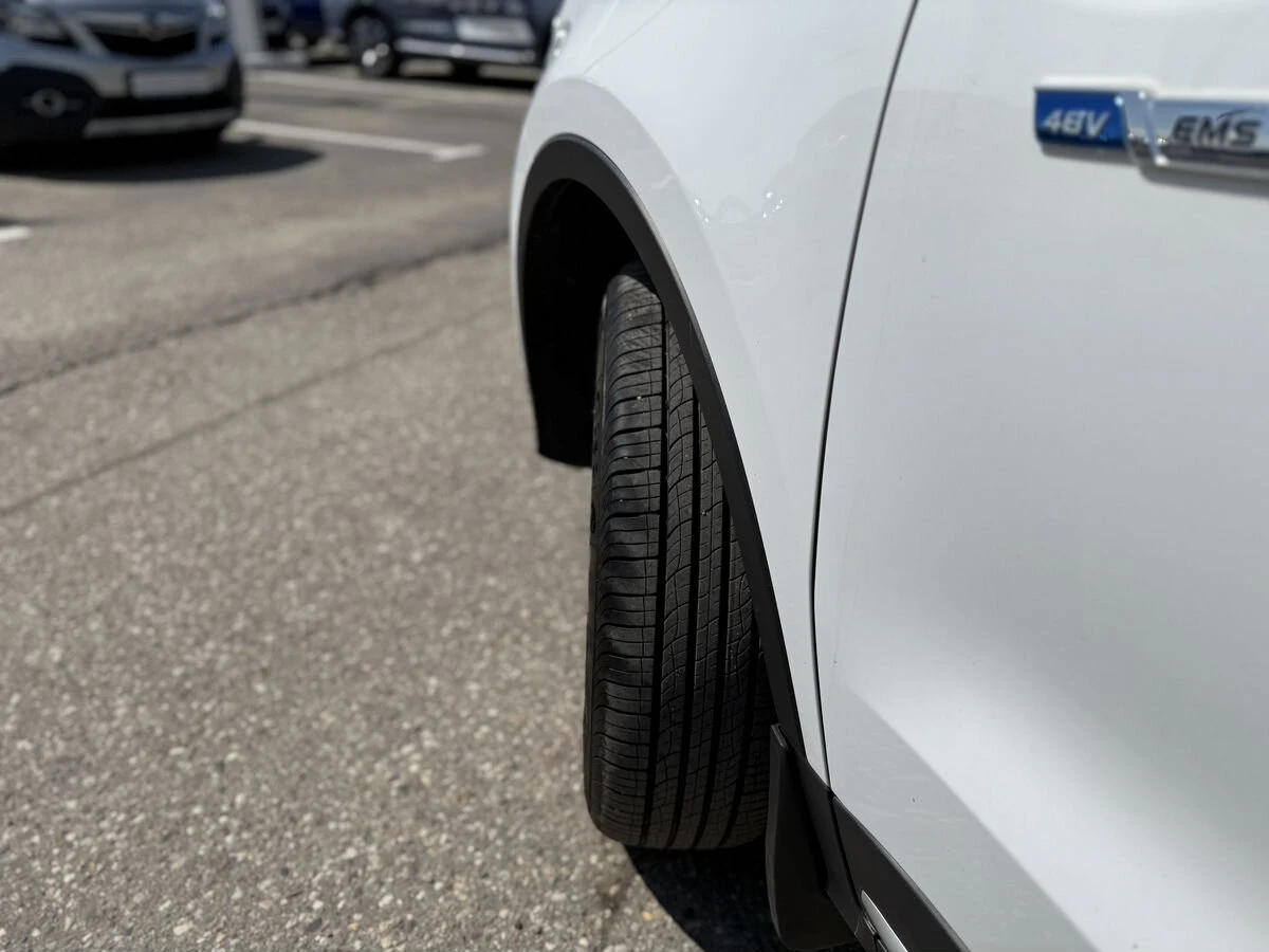Geely Atlas Pro