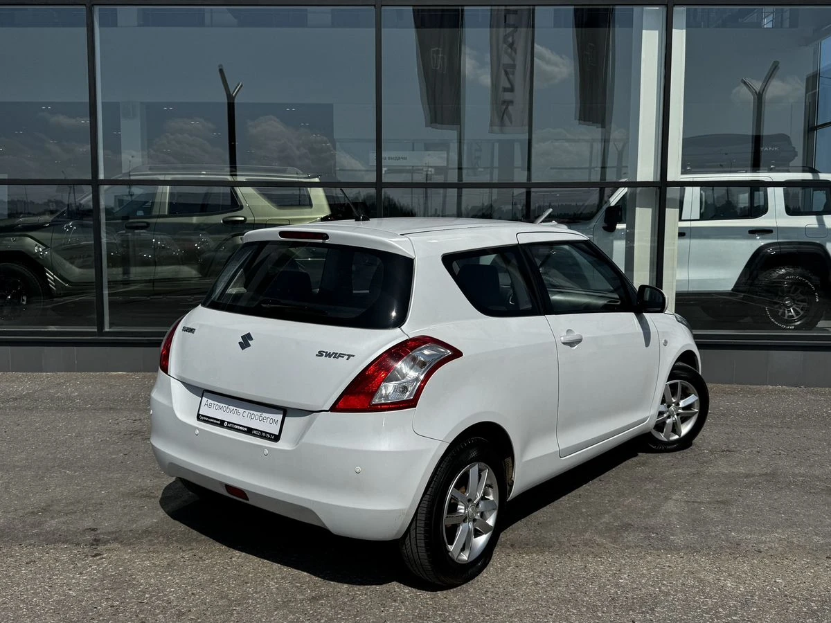 Suzuki Swift
