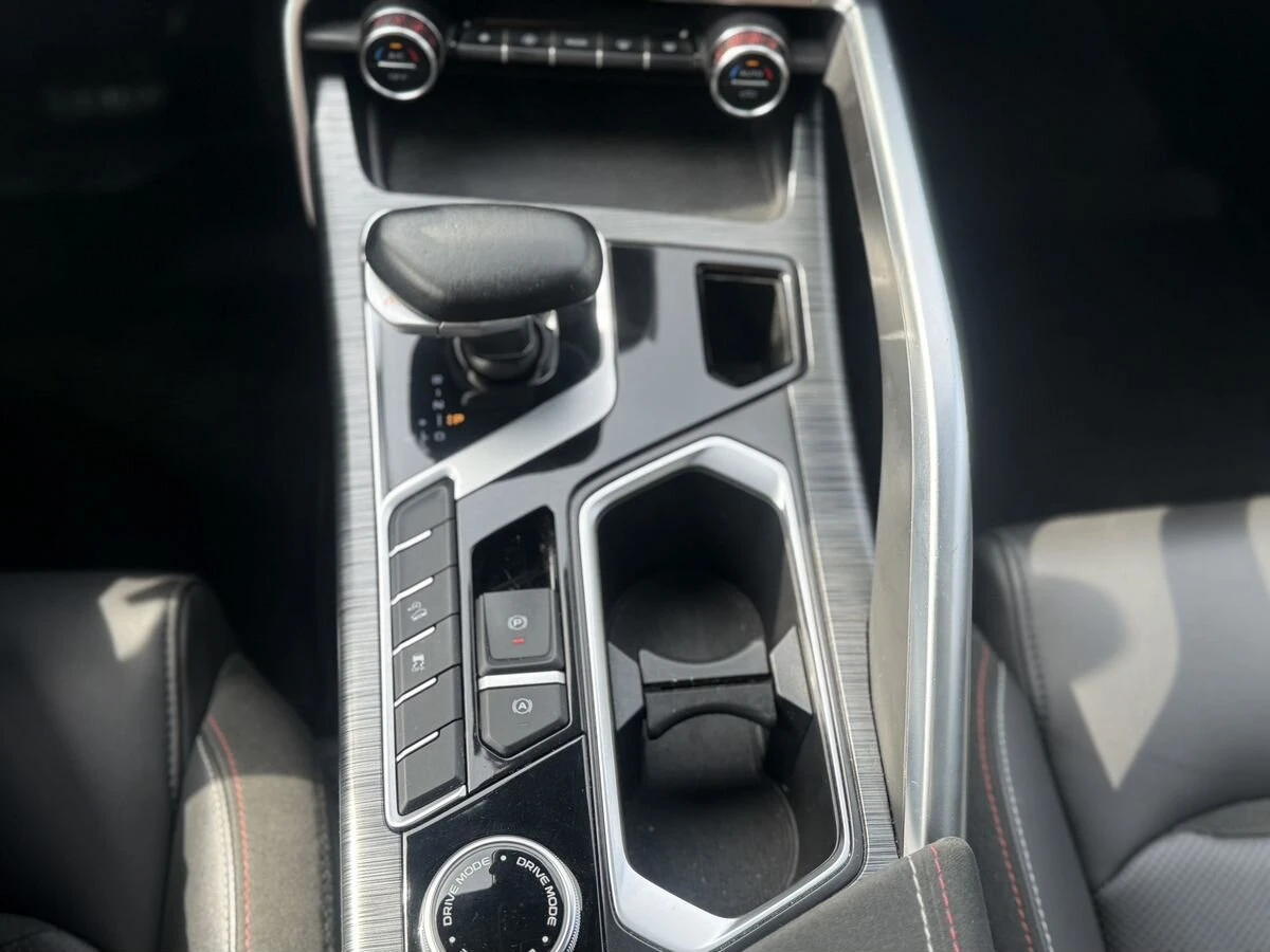 Geely Tugella